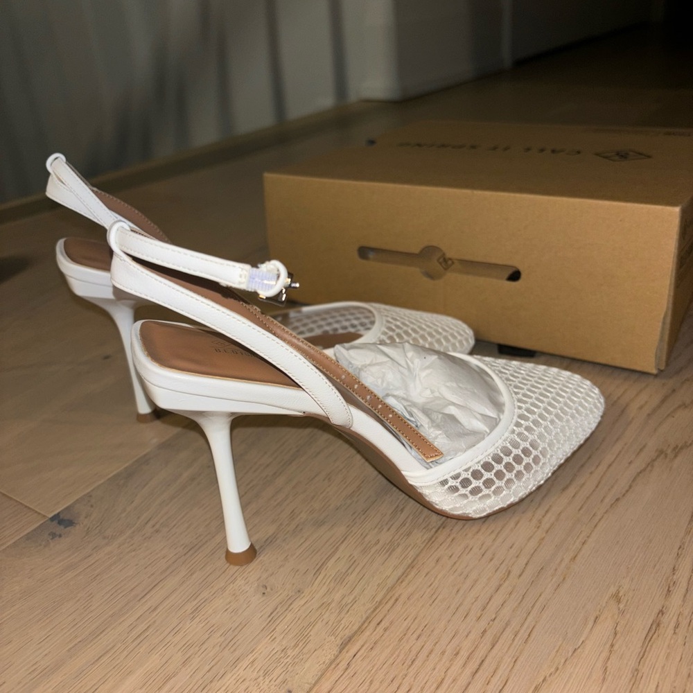 Call it Spring heels - Picture 3 of 6